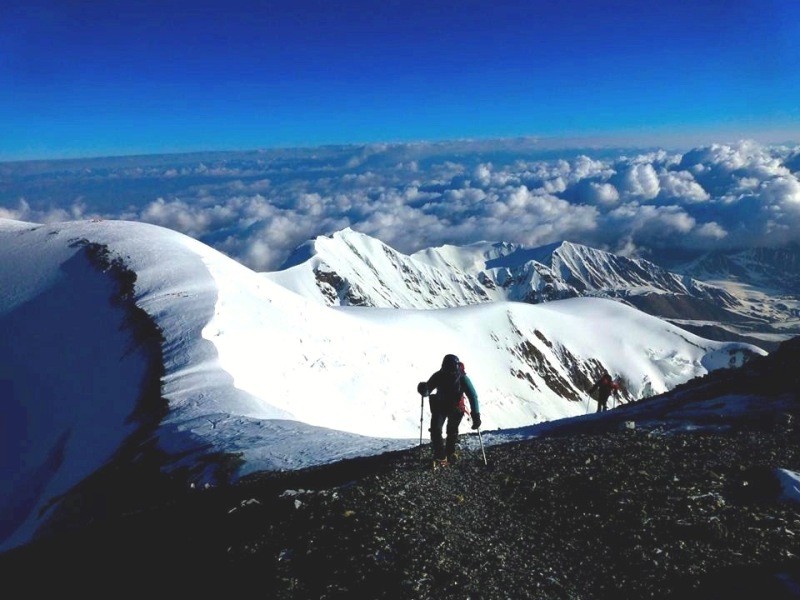 LinaQuesadaAscensoLenin